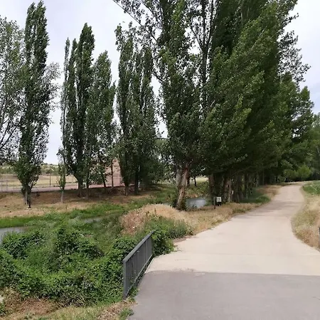 Minicasa Con Vistas A Hoces Del Rio Riaza.