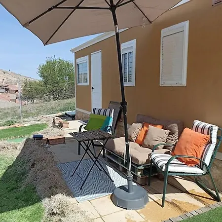 Minicasa Con Vistas A Hoces Del Rio Riaza. Holiday home Montejo de la Vega de la Serrezuela